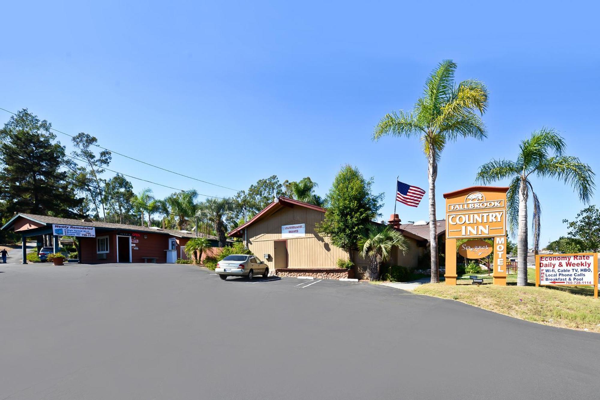 Fallbrook Country Inn Bagian luar foto